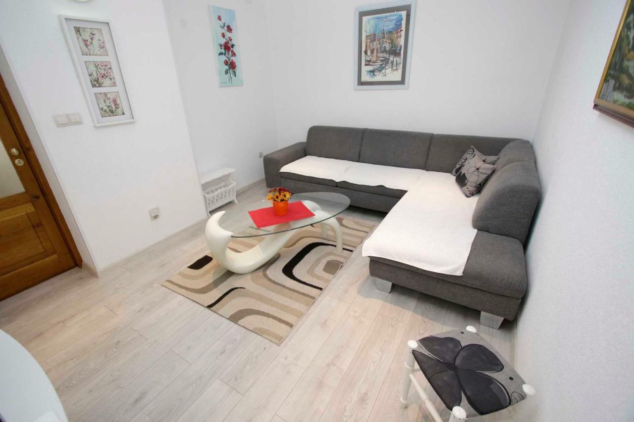 Apartmani Ivona & Ivo Makarska Exterior foto